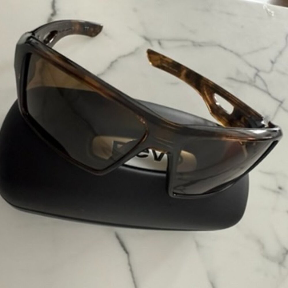 Revo Harness Sunglasses – Brown Lenses, Made in USA (00913611-64 16 129)